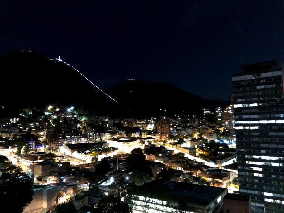 Acogedor Loft En Centro Internacional De Bogota Apartment Ngoại thất bức ảnh