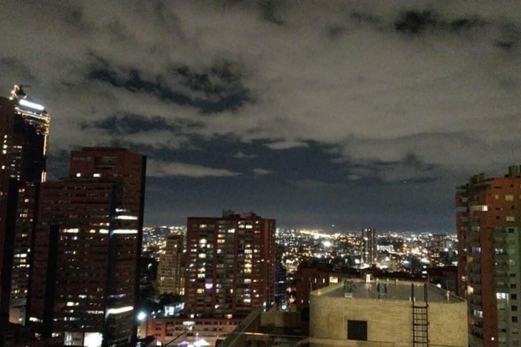 Acogedor Loft En Centro Internacional De Bogota Apartment Ngoại thất bức ảnh