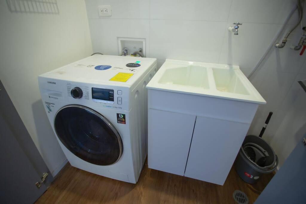 Acogedor Loft En Centro Internacional De Bogota Apartment Ngoại thất bức ảnh